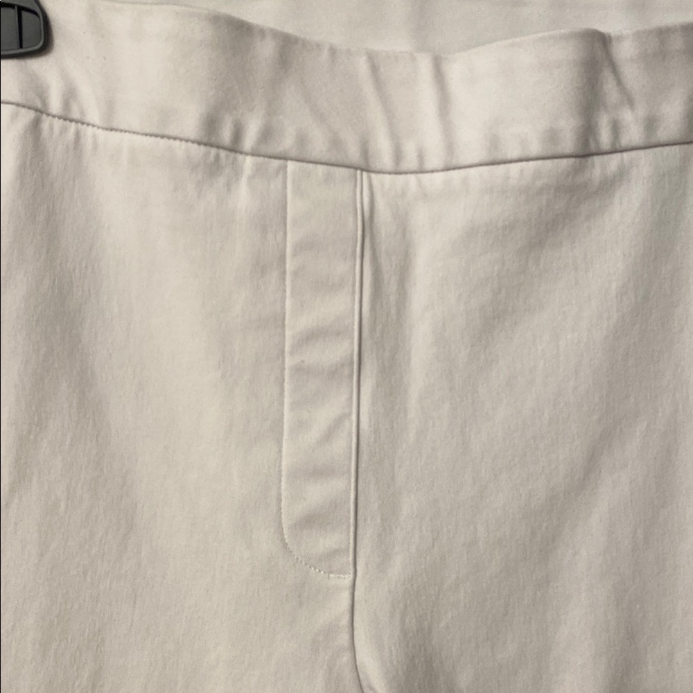 Spanx women’s white pants Size M - Picture 6 of 10